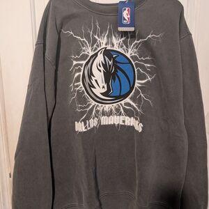 Dallas Mavericks Gray Sweater Size XL